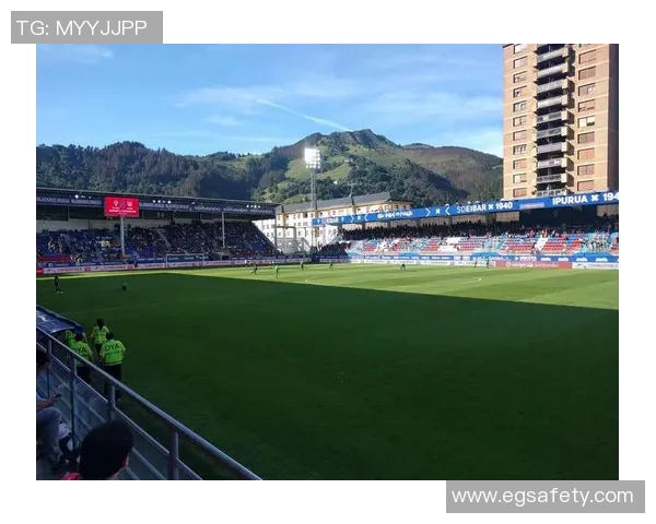 马德里体育会B队迎战利云特体育会争夺西乙联赛关键胜利